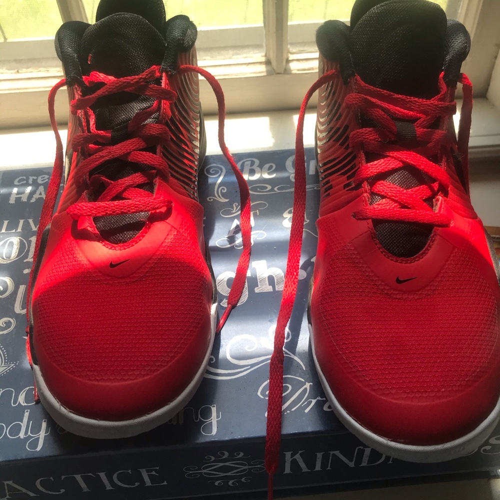 Red Nike basketball shoes women’s size 6.5 to 7